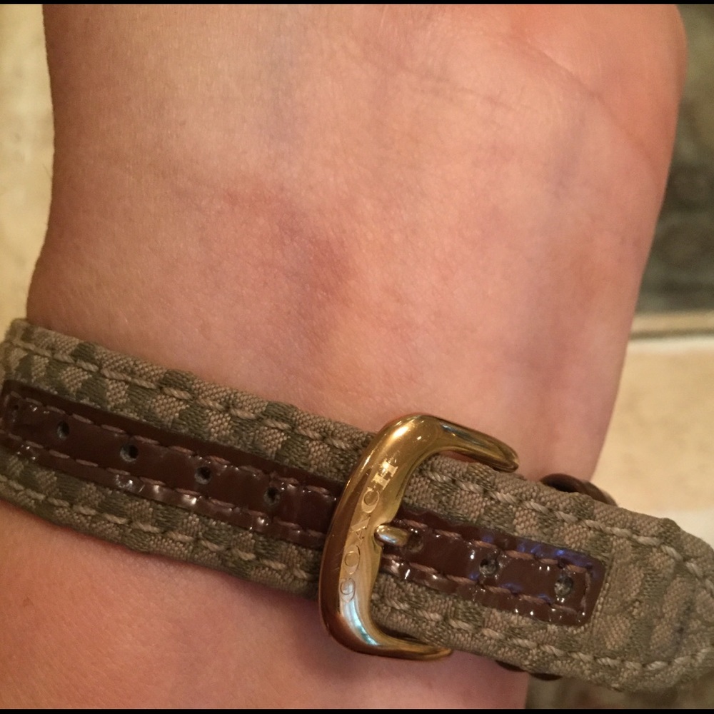 Watch - Picture 4 of 6